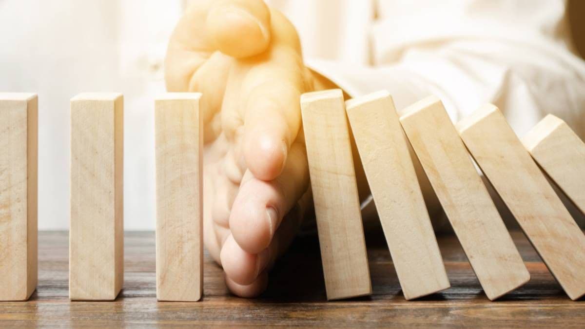 7 Signs of a Debt Problem and What to do Instead?