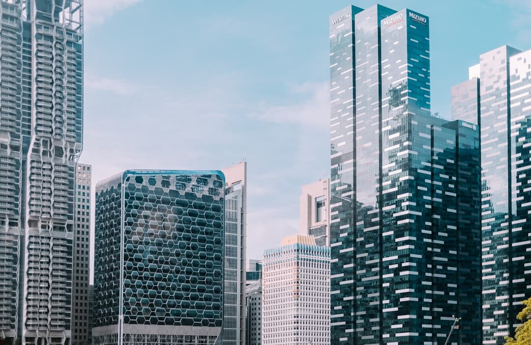 Bridge Loan for Commercial Real Estate in Singapore: Why Foreign Investors Still Can't Rely on a Bank