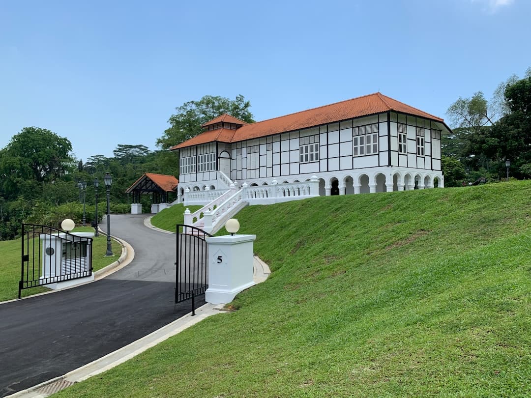 Bridge Loans for Luxury Property in Singapore: Comparing Offers
