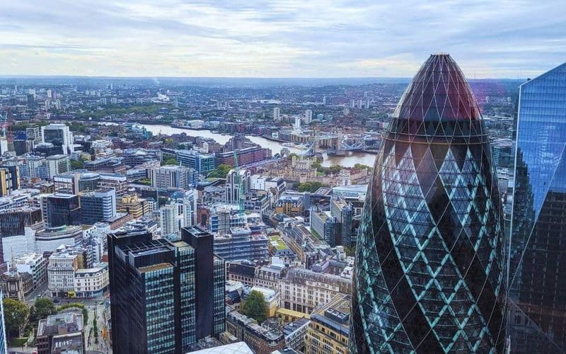Bridging the Gap: How Rikvin Capital’s UK Bridge Loans Help Foreign Investors Acquire UK Property
