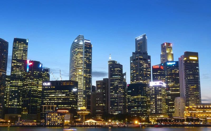 Short-term loan prevents the loss of SGD 2 million in Singapore