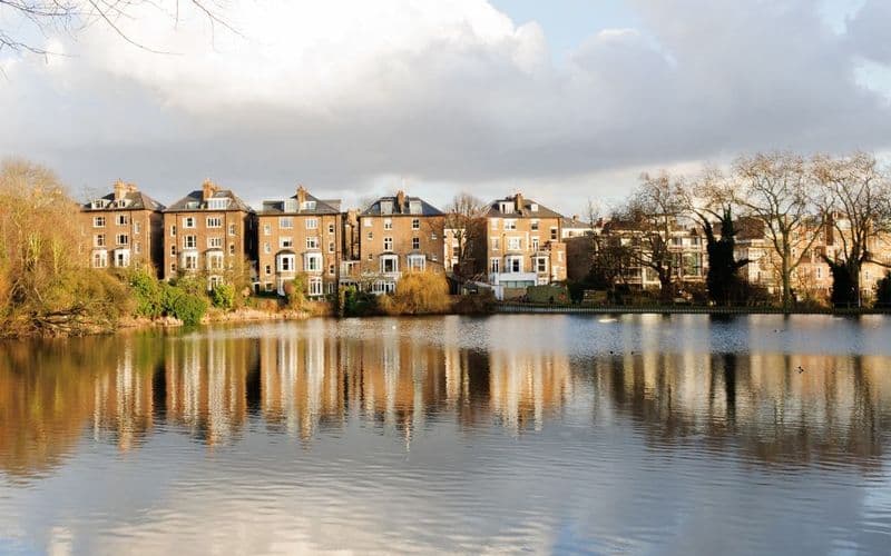 Strategic Bridge Funding for Prime Hampstead Property