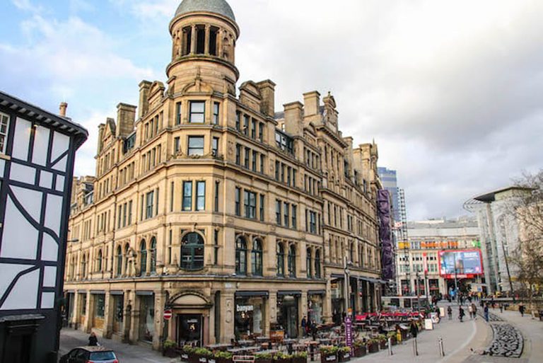 HNWI from UAE purchases large commercial building at discount